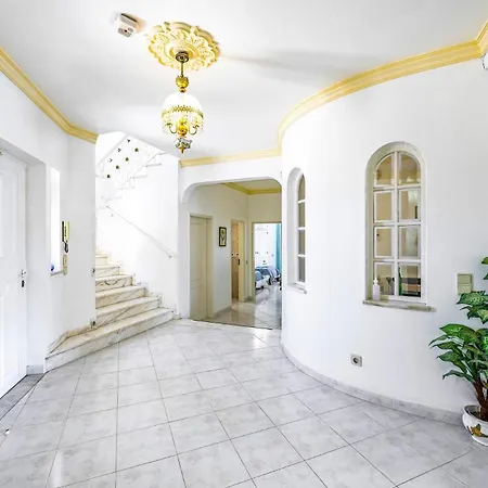 Villa Vale Martins By Plus